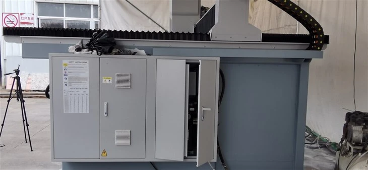 4 Axis PLC Control Bridge Saw high quality