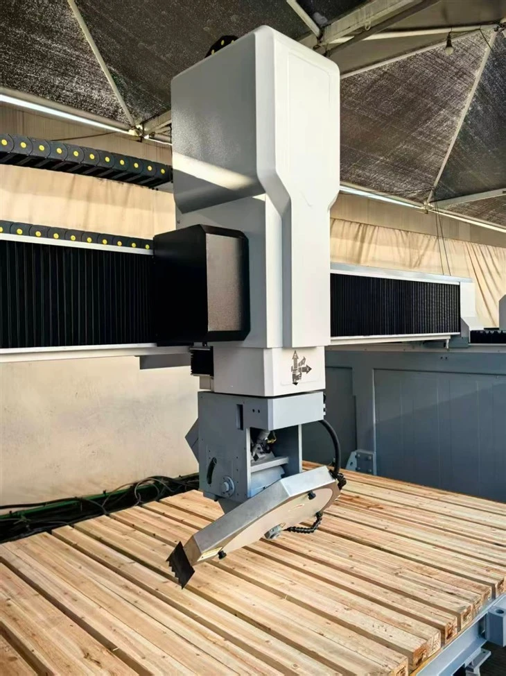 4 Axis PLC Control Bridge Saw best